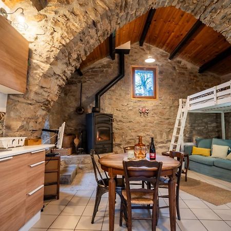 Petite Maison Pleine Nature La Bastide-Pradines Exterior photo